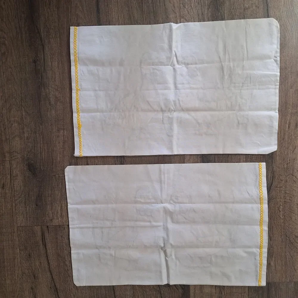 Vintage hand embroidered standard pillow case set of 2 vintage duck bedding